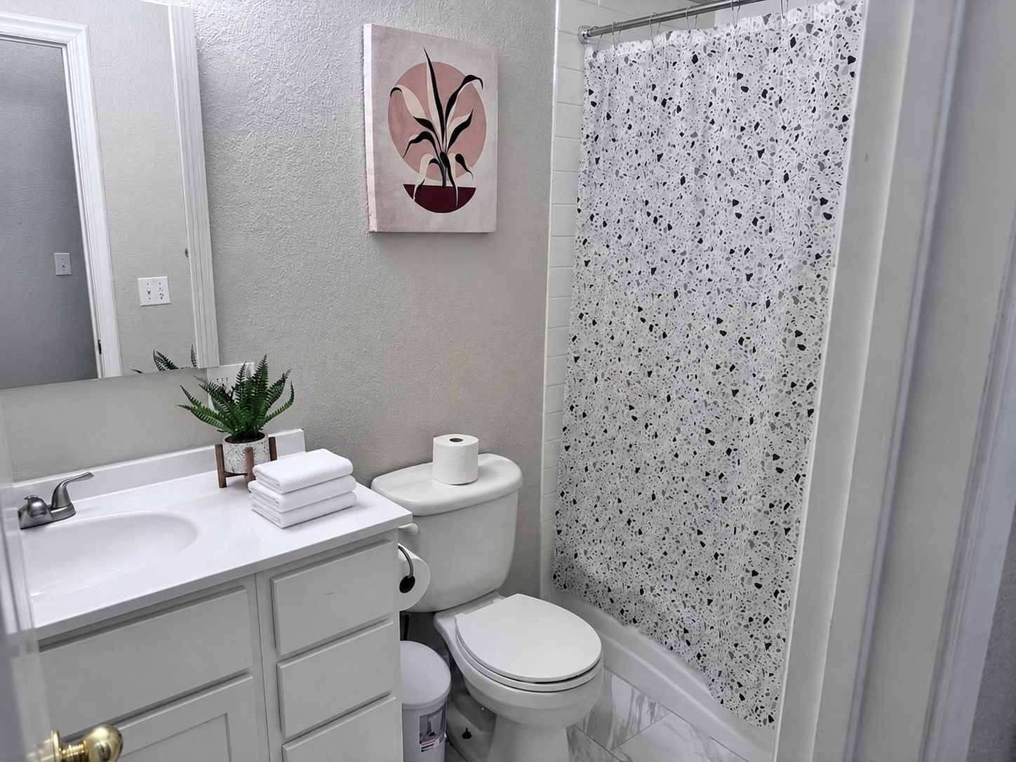 Tranquil Retreat second bathroom