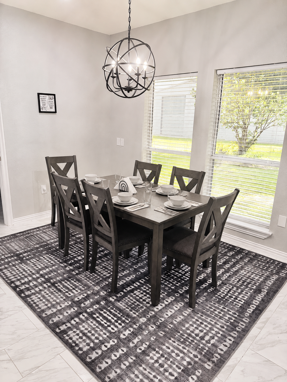 Tranquil Retreat dining area