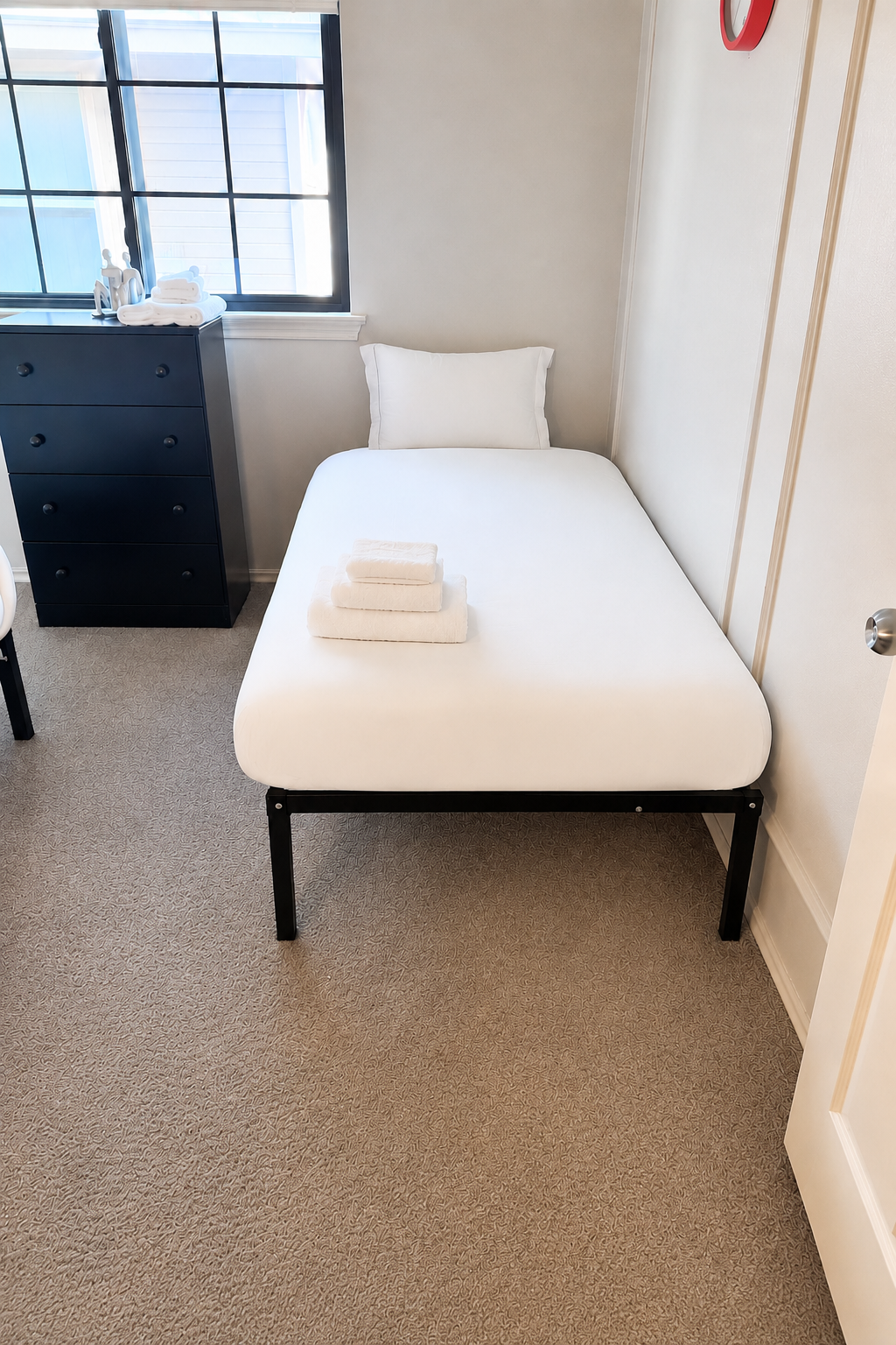 Meadowstone first bedroom with twin setup